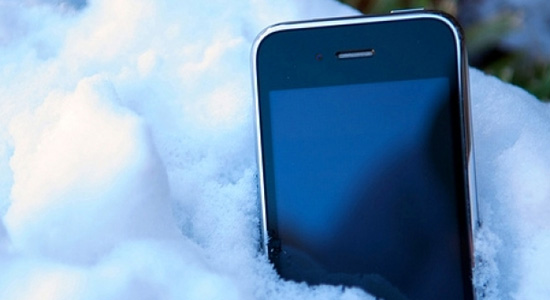  Берегите смартфон от снега 