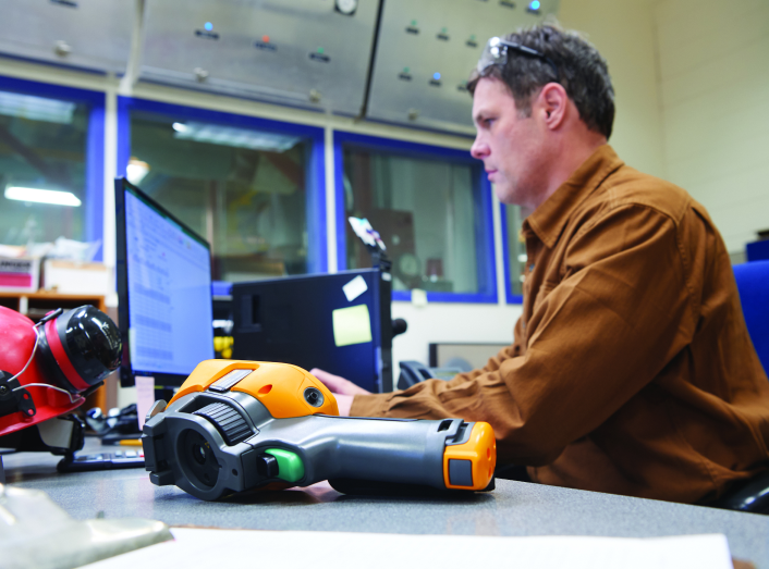 Спеціаліст з проектування та монтажу сонячних електростанцій