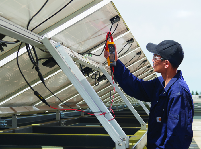 Менеджер з експлуатації та обслуговування ФЕ систем