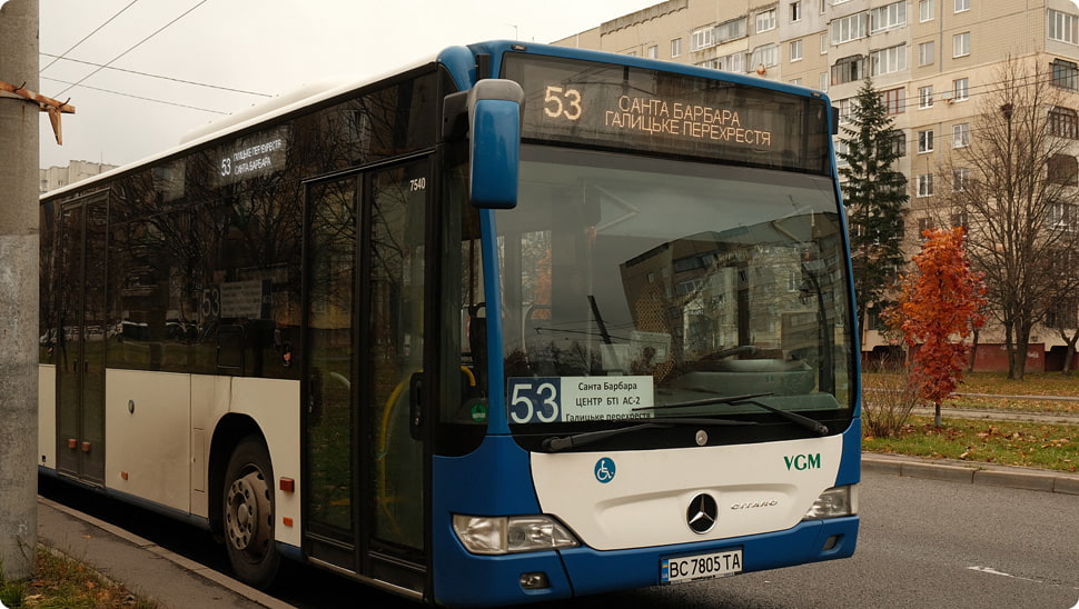 Bus number 53
