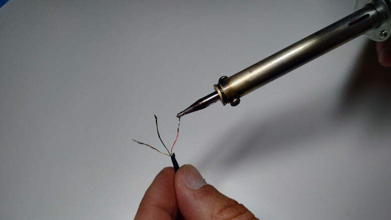 Soldering wires