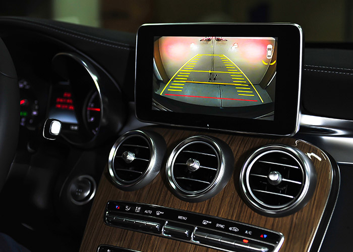 Mercedes-Benz head unit