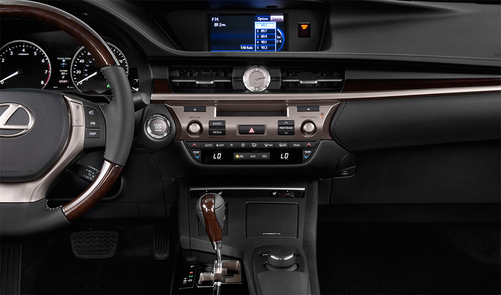 Lexus head unit