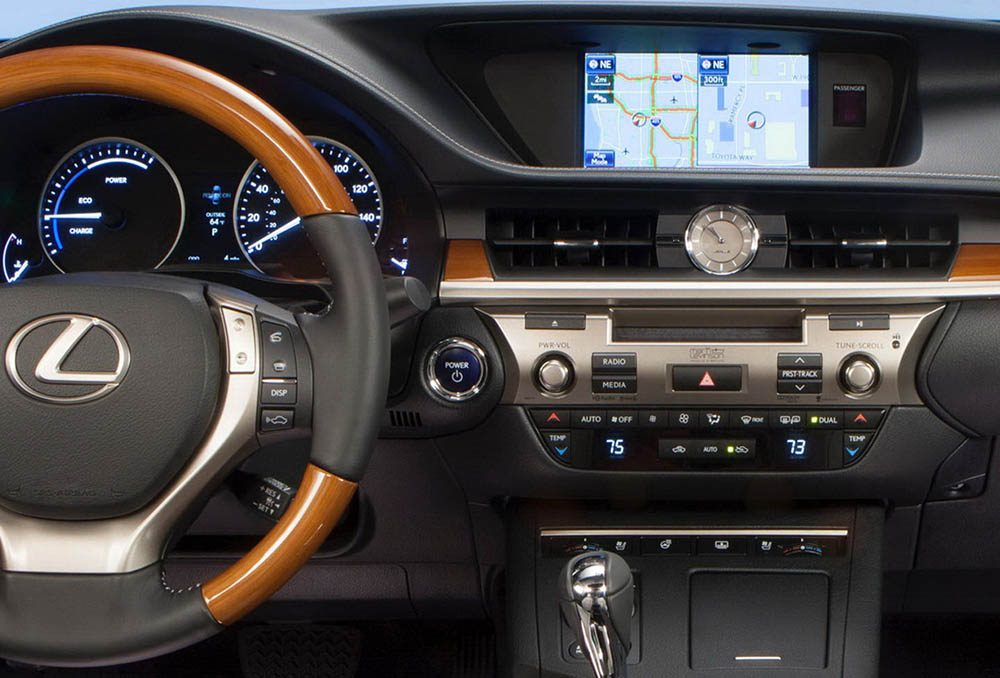 Lexus head unit