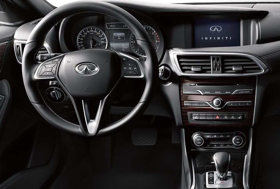 Infiniti head unit